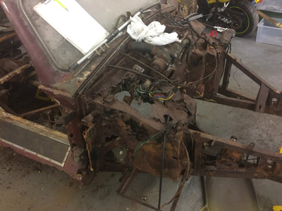 Aston Martin Restoration -
Bulkhead showing excessive corrosion