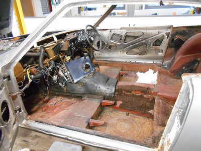 Aston Martin DBS Restoration -
Dis-assembly process